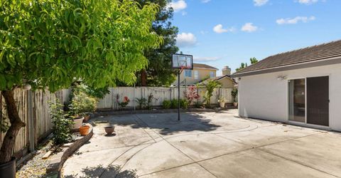 6616 Eskridge Way, Elk Grove, CA 95758 Photo