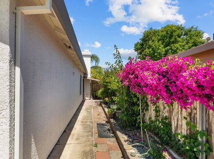 6616 Eskridge Way, Elk Grove, CA 95758 Photo