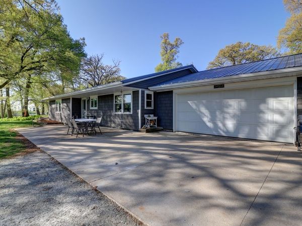 14755 Fenton Road , Morrison, IL 61270