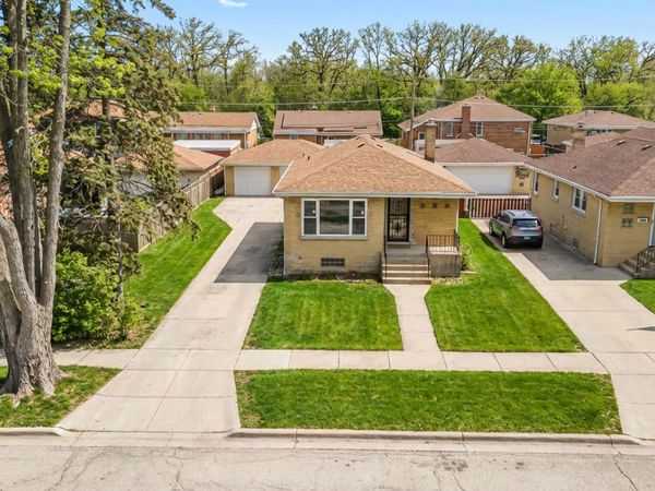 9120 26th Place , Brookfield, IL 60513