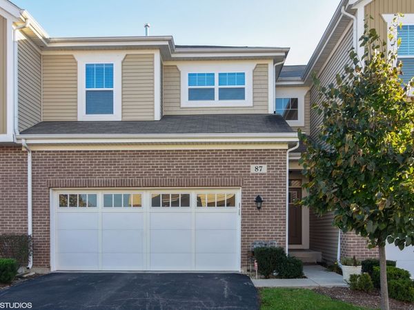 87 E Preserve Drive , Palatine, IL 60074