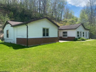 2162 Ward Road, Elkins, WV 26241