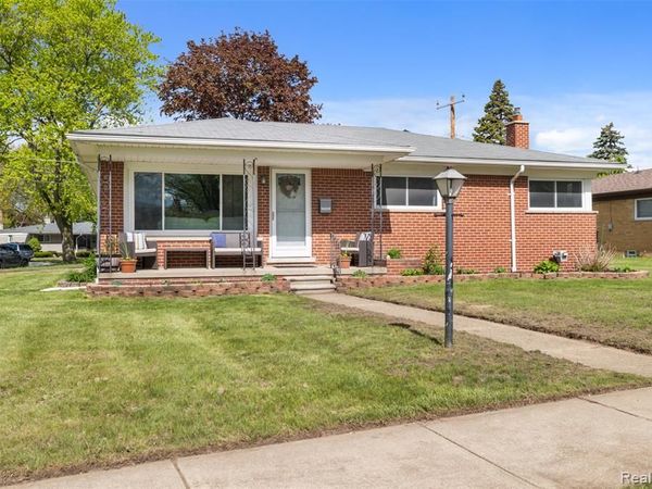 14009 Berwick Street, Livonia, MI 48154