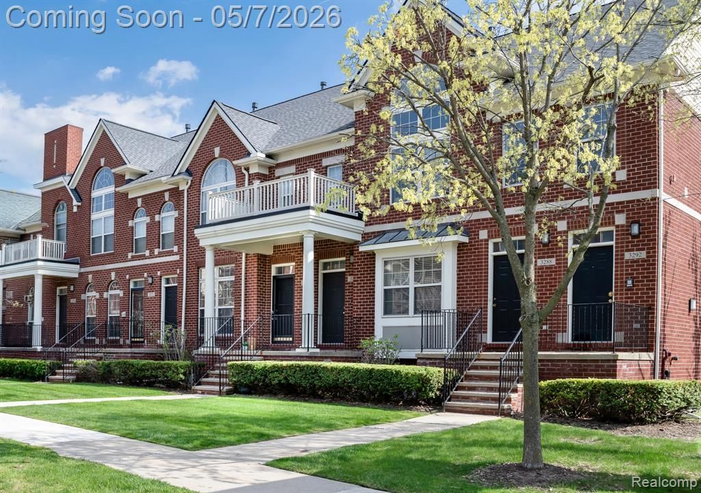 3280 Newbury Place, Troy, MI 48084 Main Photo