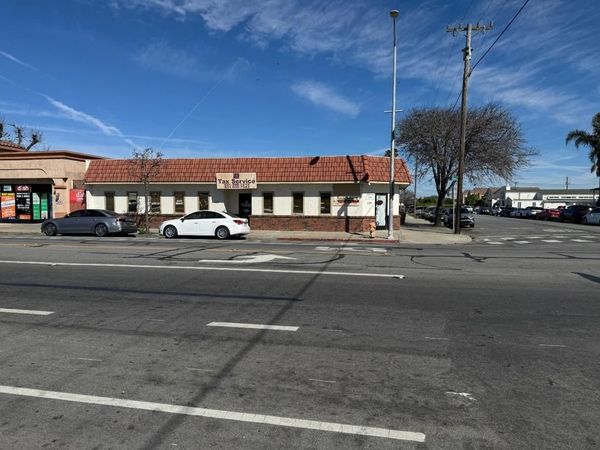 137 E Alisal Street, Salinas, CA 93901