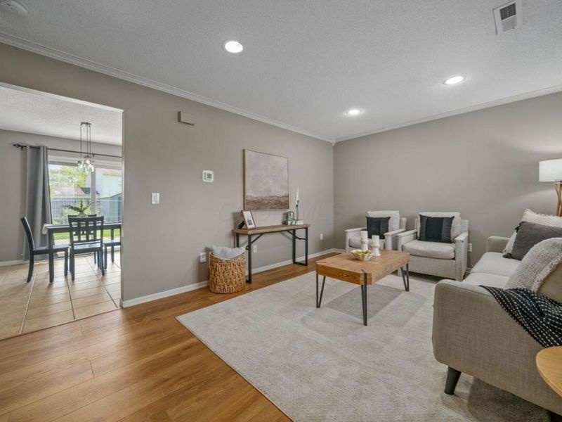 4858 Wallington Drive, Hilliard, OH 43026 Photo 8