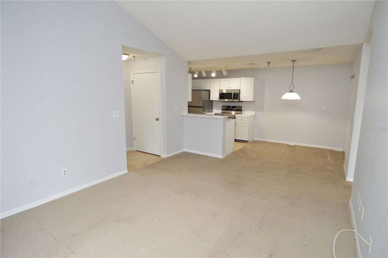 10265 Gandy Boulevard N, Unit 1804, Saint Petersburg, FL 33702 Photo