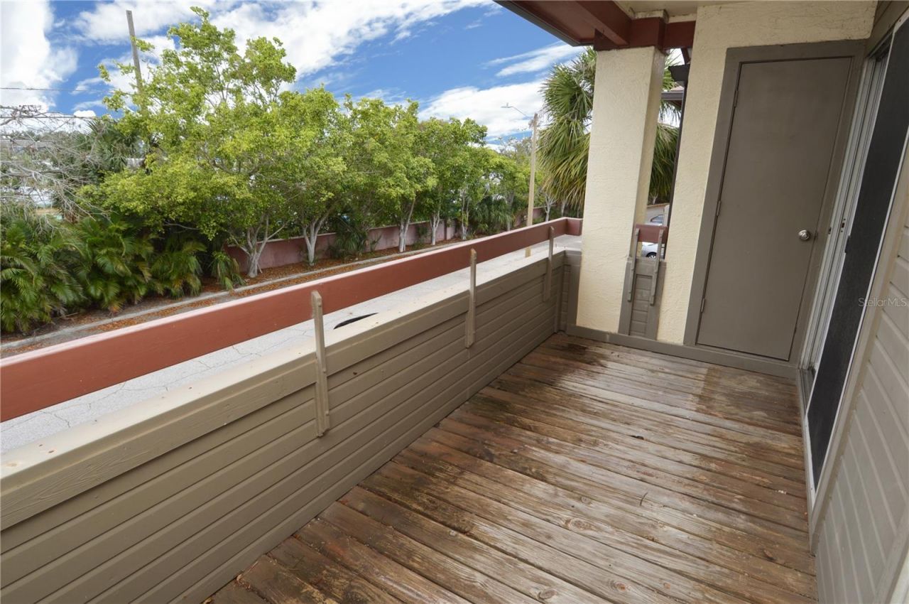 10265 Gandy Boulevard N, Unit 1804, Saint Petersburg, FL 33702 Photo