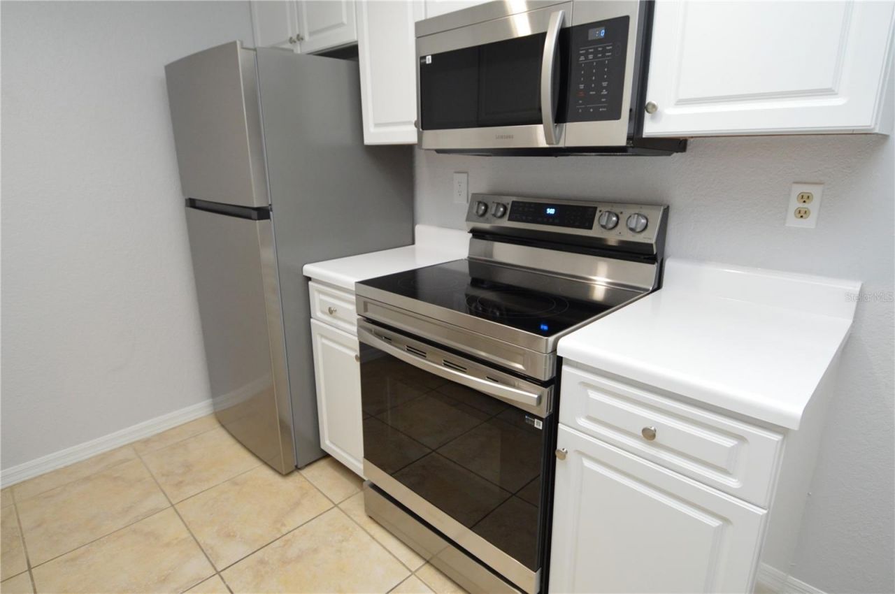 10265 Gandy Boulevard N, Unit 1804, Saint Petersburg, FL 33702 Photo