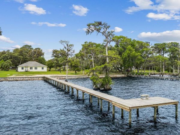 102 SANDRA LANE , CRESCENT CITY, FL 32112