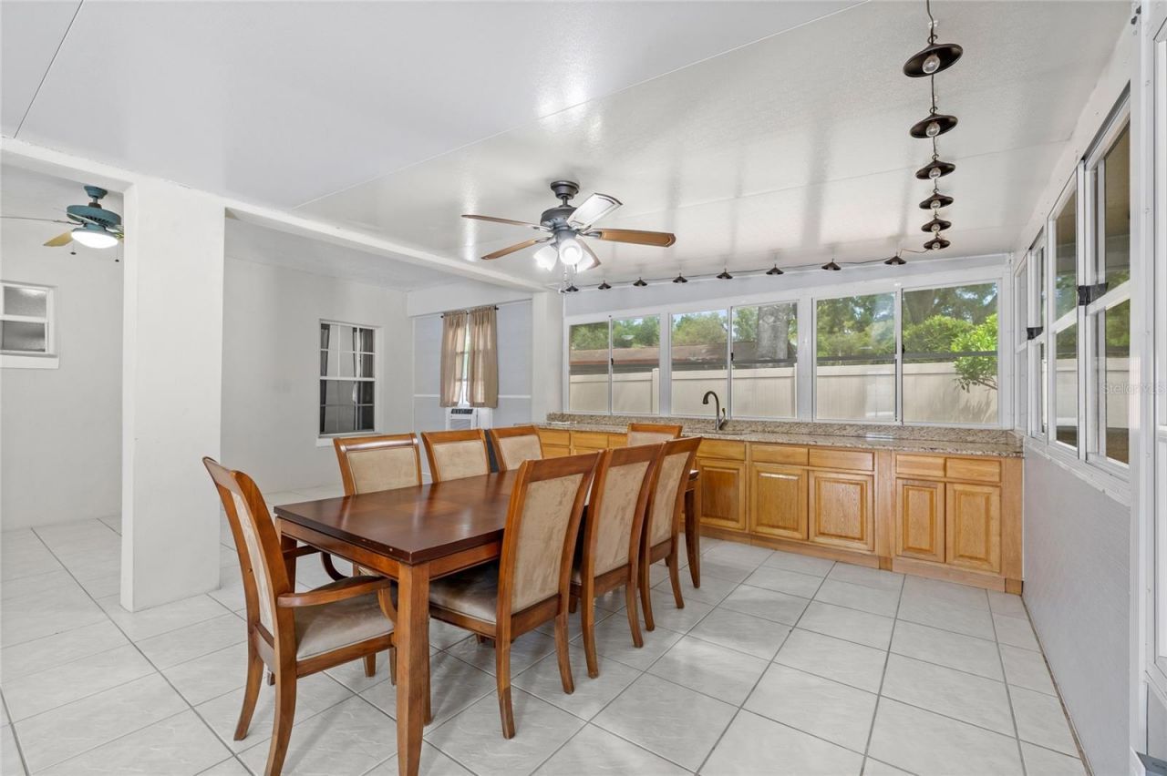 1557 Blackwood Avenue , Gotha, FL 34734 Photo