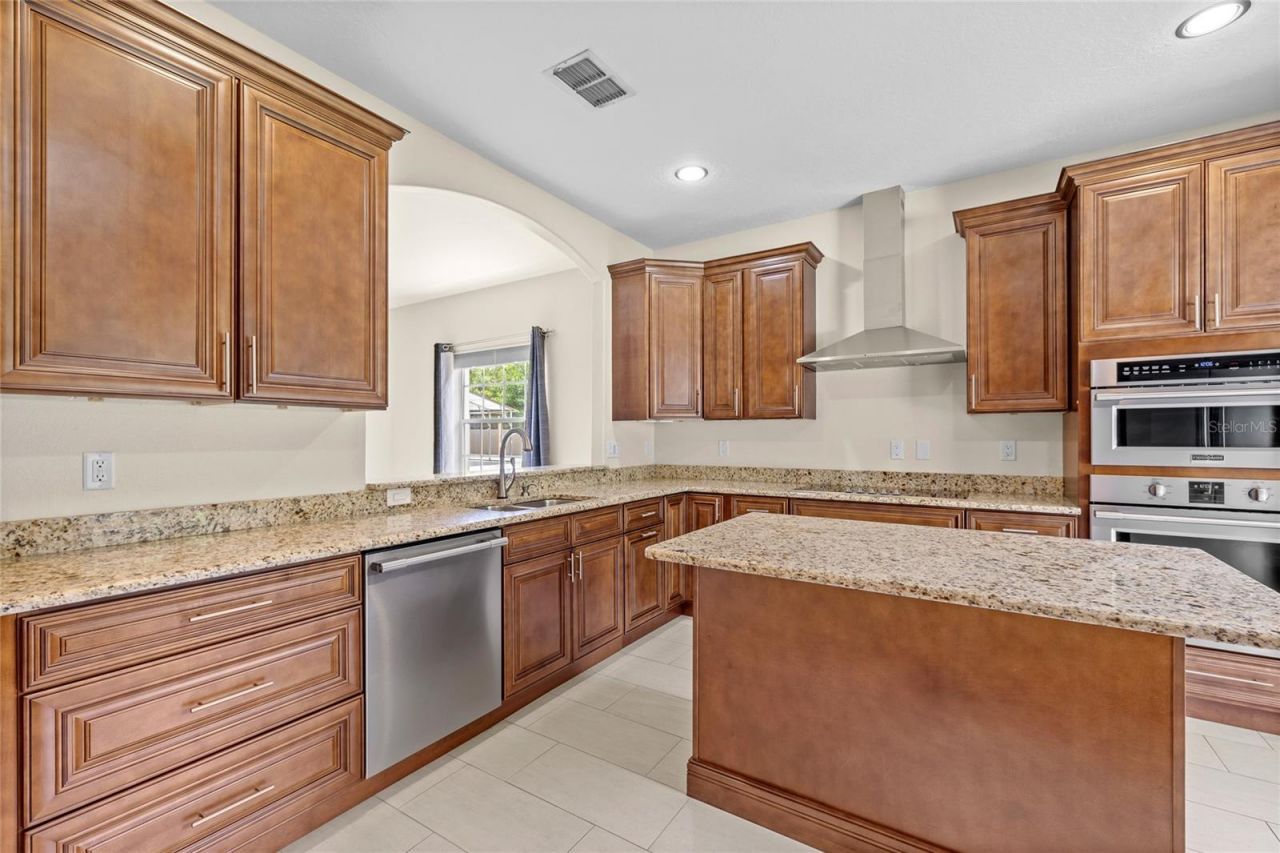 1557 Blackwood Avenue , Gotha, FL 34734 Photo