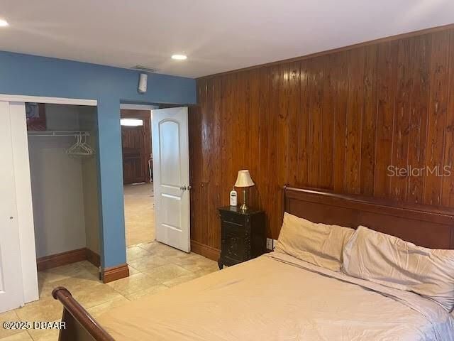 1520 N Nova & 10th Road , Daytona Beach, FL 32117 Photo