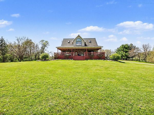11596 Roepke Road, Gregory, MI 48137