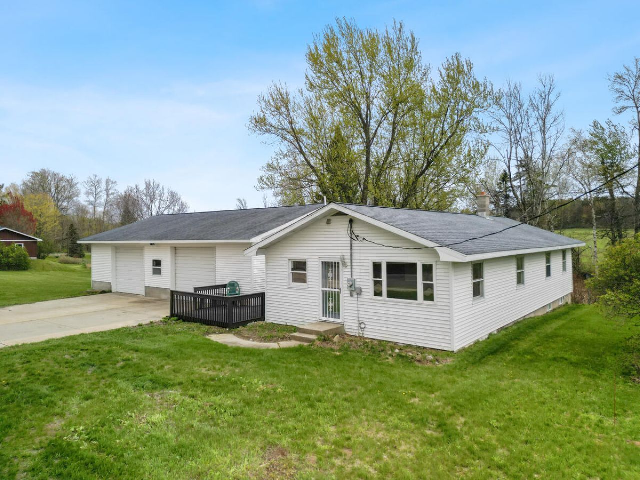 15065 21 Mile Road, Big Rapids, MI 49307 Main Photo