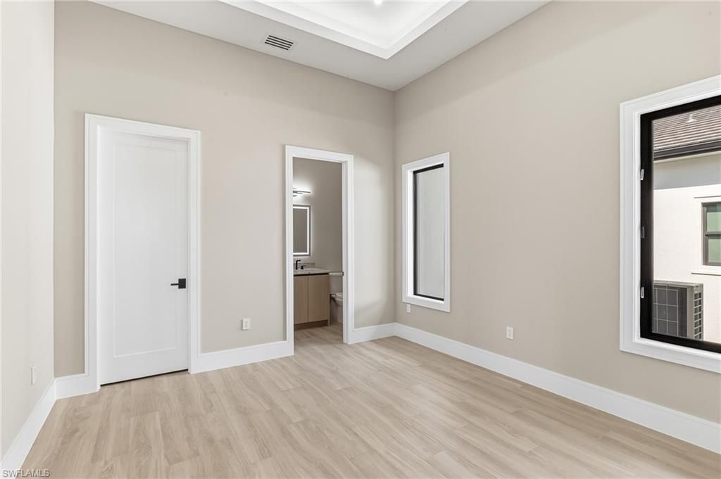 156 SW 52nd Ter, Cape Coral, FL 33914 Photo