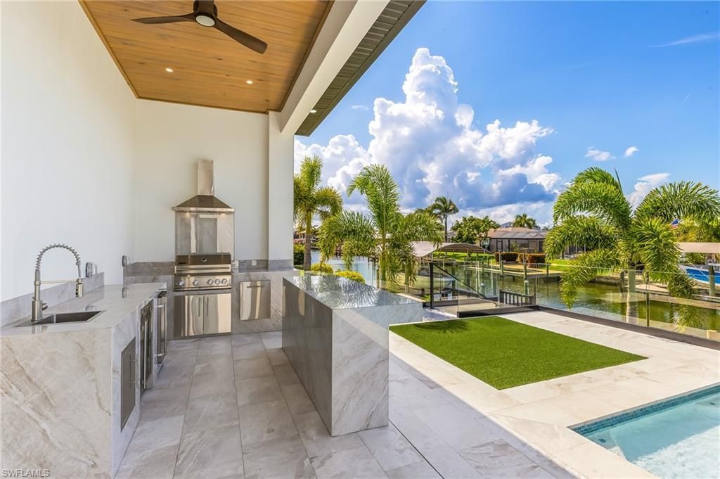 156 SW 52nd Ter, Cape Coral, FL 33914 Photo