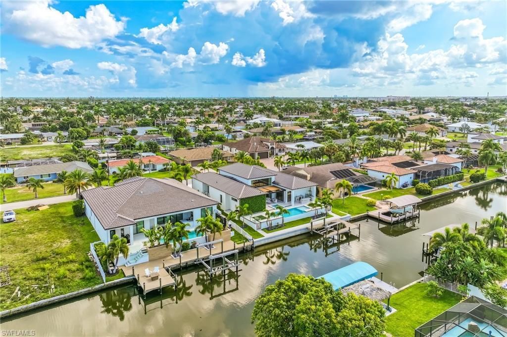 156 SW 52nd Ter, Cape Coral, FL 33914 Photo