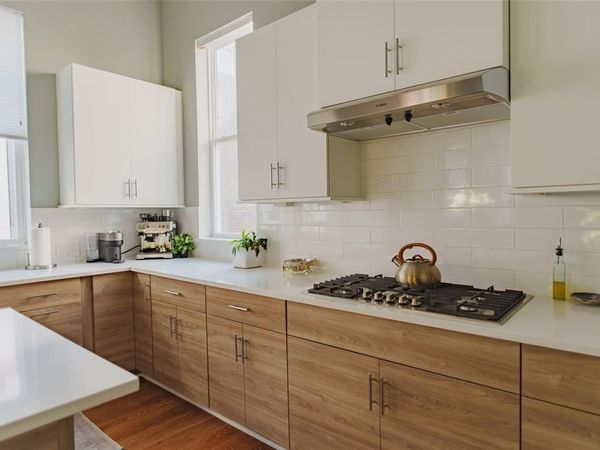 381 E Greenbriar Lane, Unit 1001, Dallas, TX 75203