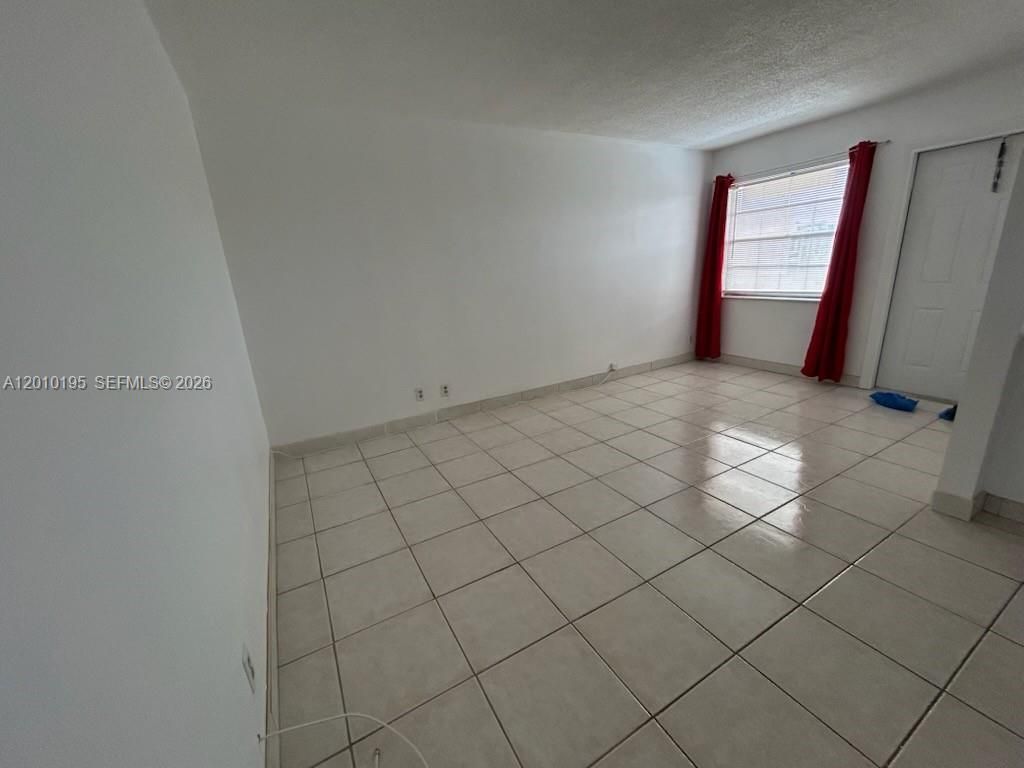 2145 Pierce Street, Unit 417, Hollywood, FL 33020 Photo