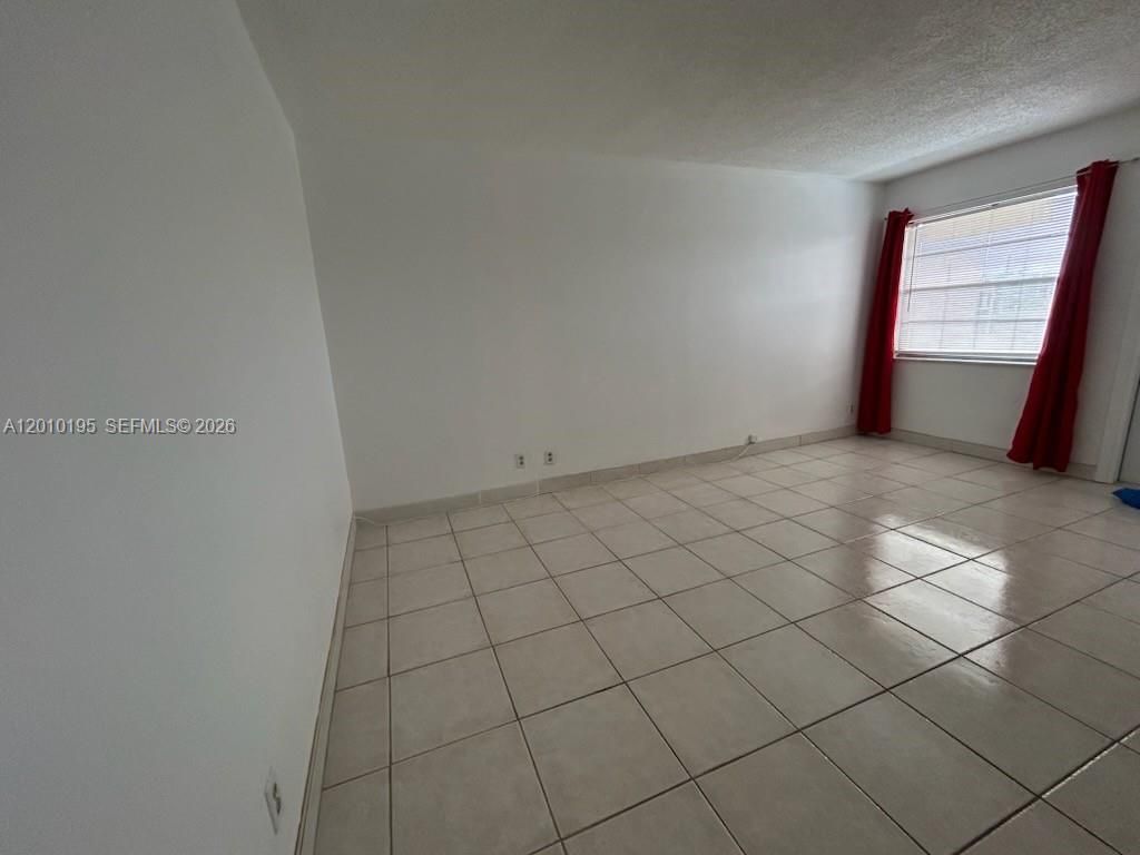 2145 Pierce Street, Unit 417, Hollywood, FL 33020 Photo