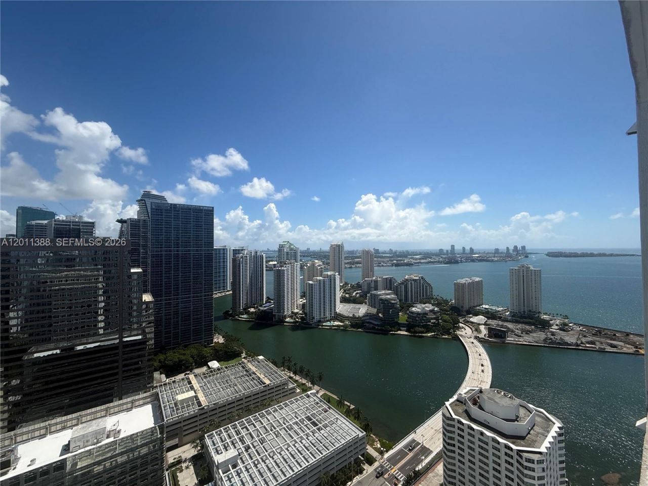 950 Brickell Bay Dr, Unit 4308, Miami, FL 33131 Photo