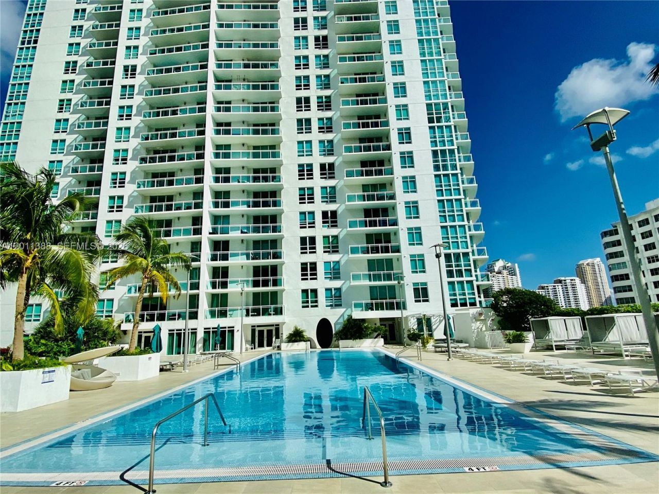 950 Brickell Bay Dr, Unit 4308, Miami, FL 33131 Photo