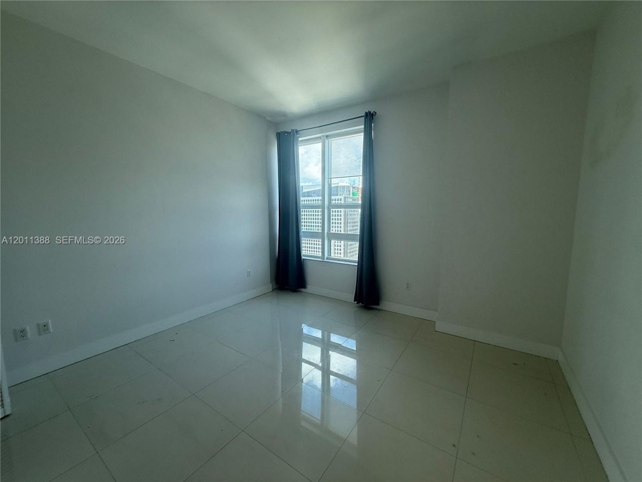 950 Brickell Bay Dr, Unit 4308, Miami, FL 33131 Photo