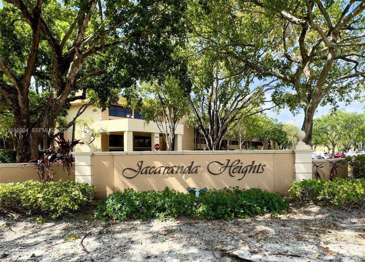 8592 W Sunrise Blvd , Unit 408, Plantation, FL 33322 Photo