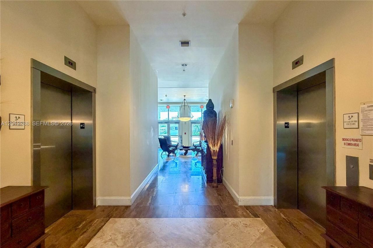 2600 SW 27th Ave , Unit 902, Miami, FL 33133 Photo