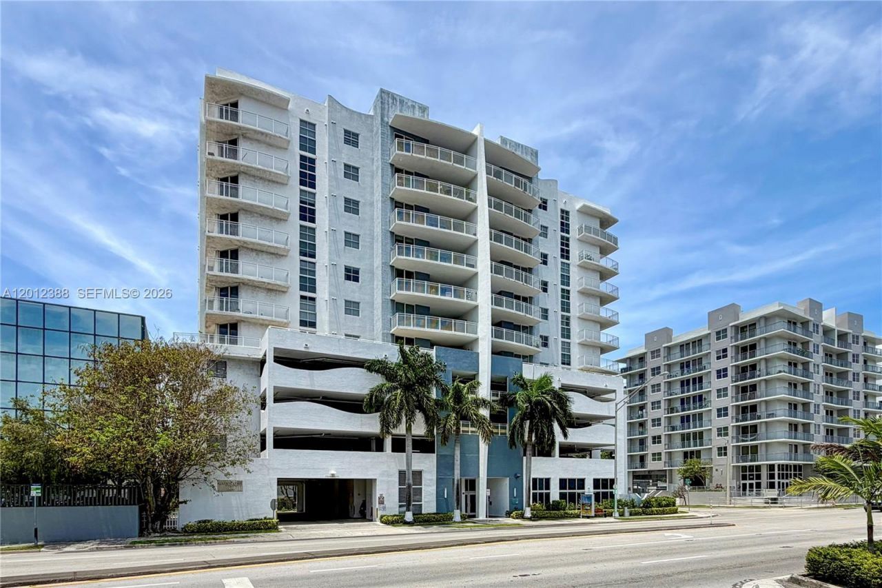 2600 SW 27th Ave , Unit 902, Miami, FL 33133 Photo
