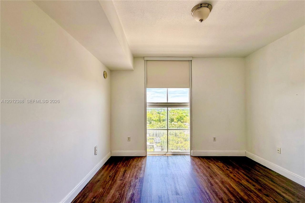 2600 SW 27th Ave , Unit 902, Miami, FL 33133 Photo