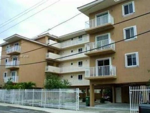 1453 SW 3rd St , Unit 202, Miami, FL 33135