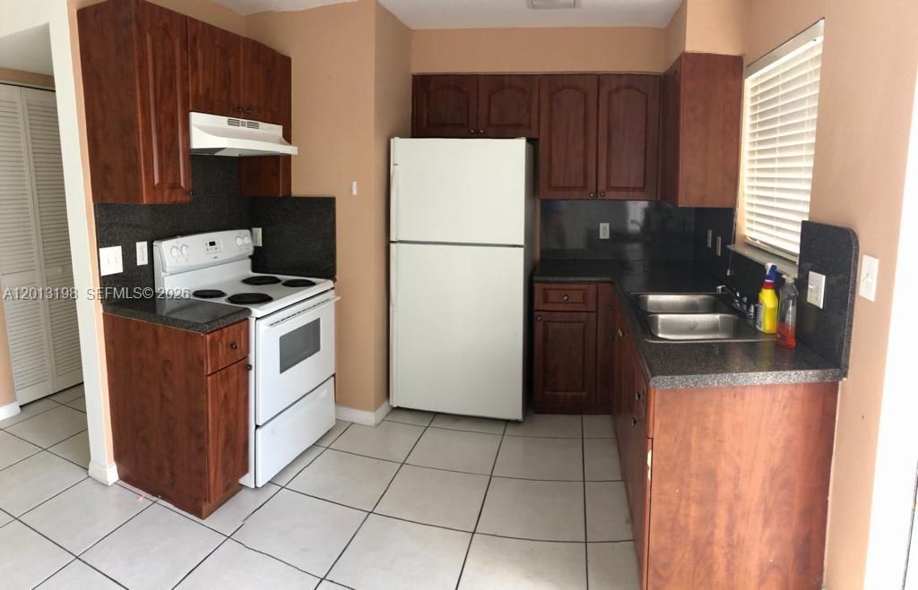 1453 SW 3rd St , Unit 202, Miami, FL 33135 Photo