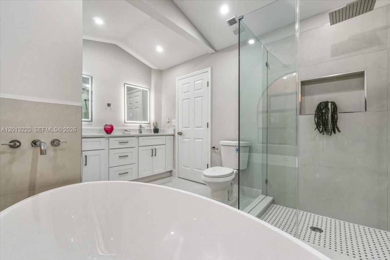 22708 Meridiana Dr , Boca Raton, FL 33433 Photo