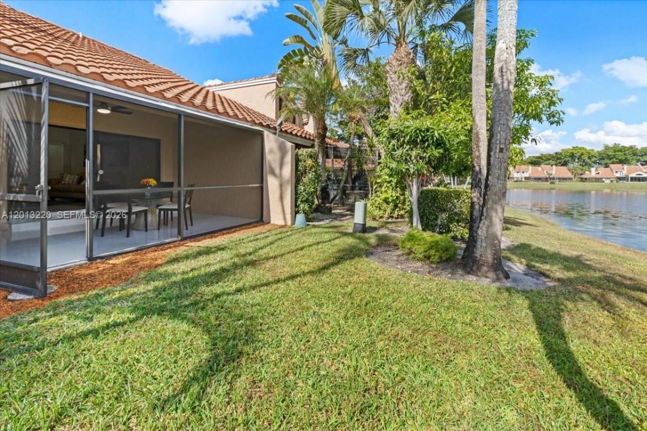 22708 Meridiana Dr , Boca Raton, FL 33433 Photo