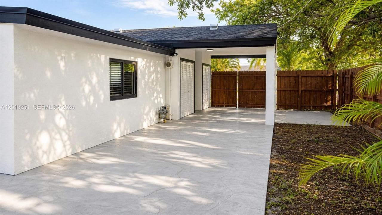 7181 Raleigh St , Hollywood, FL 33024 Photo