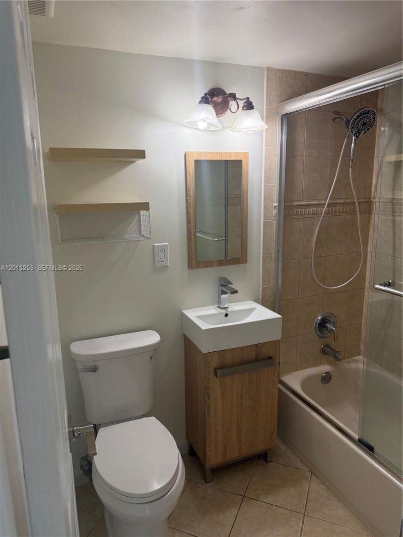 924 SE 2nd St, Unit 14, Fort Lauderdale, FL 33301 Photo