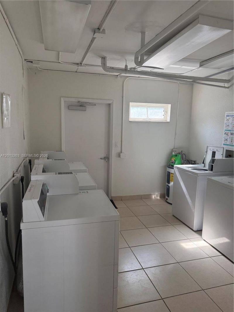 924 SE 2nd St, Unit 14, Fort Lauderdale, FL 33301 Photo