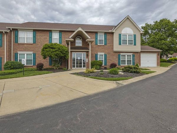 8773 Carrousel Park Circle, Unit 155, Cincinnati, OH 45251