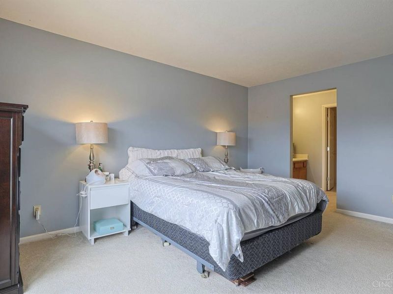 8773 Carrousel Park Circle, Unit 155, Cincinnati, OH 45251 Photo 17
