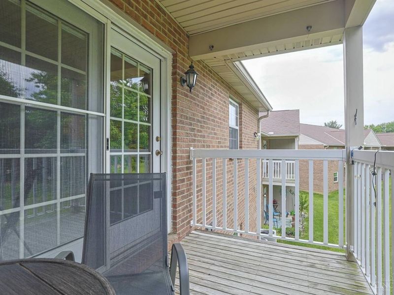 8773 Carrousel Park Circle, Unit 155, Cincinnati, OH 45251 Photo 27