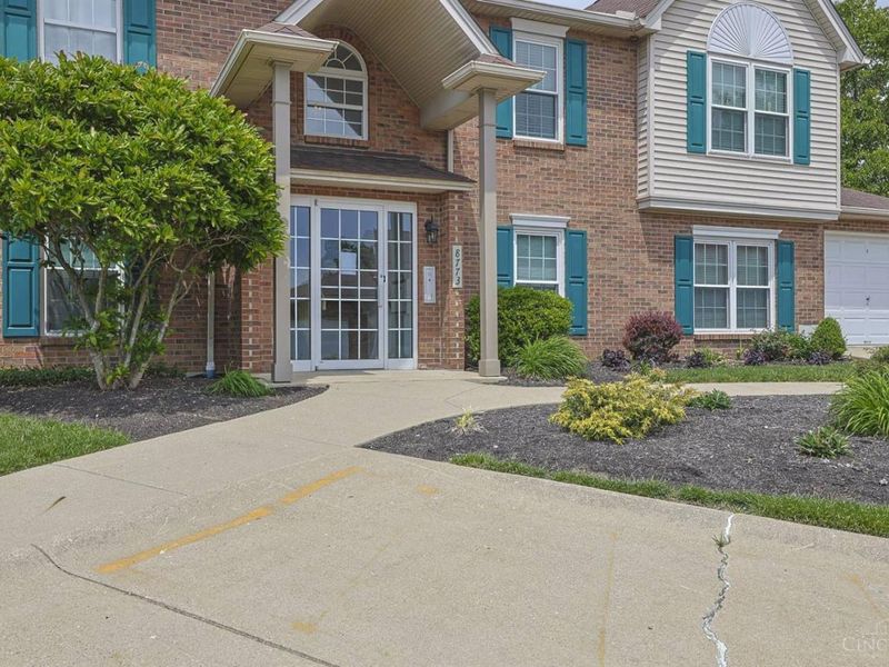 8773 Carrousel Park Circle, Unit 155, Cincinnati, OH 45251 Photo 3