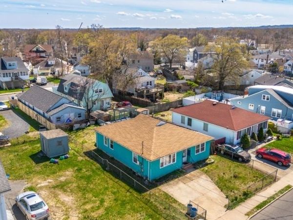 128 Highland Blvd, Keansburg, NJ 07734