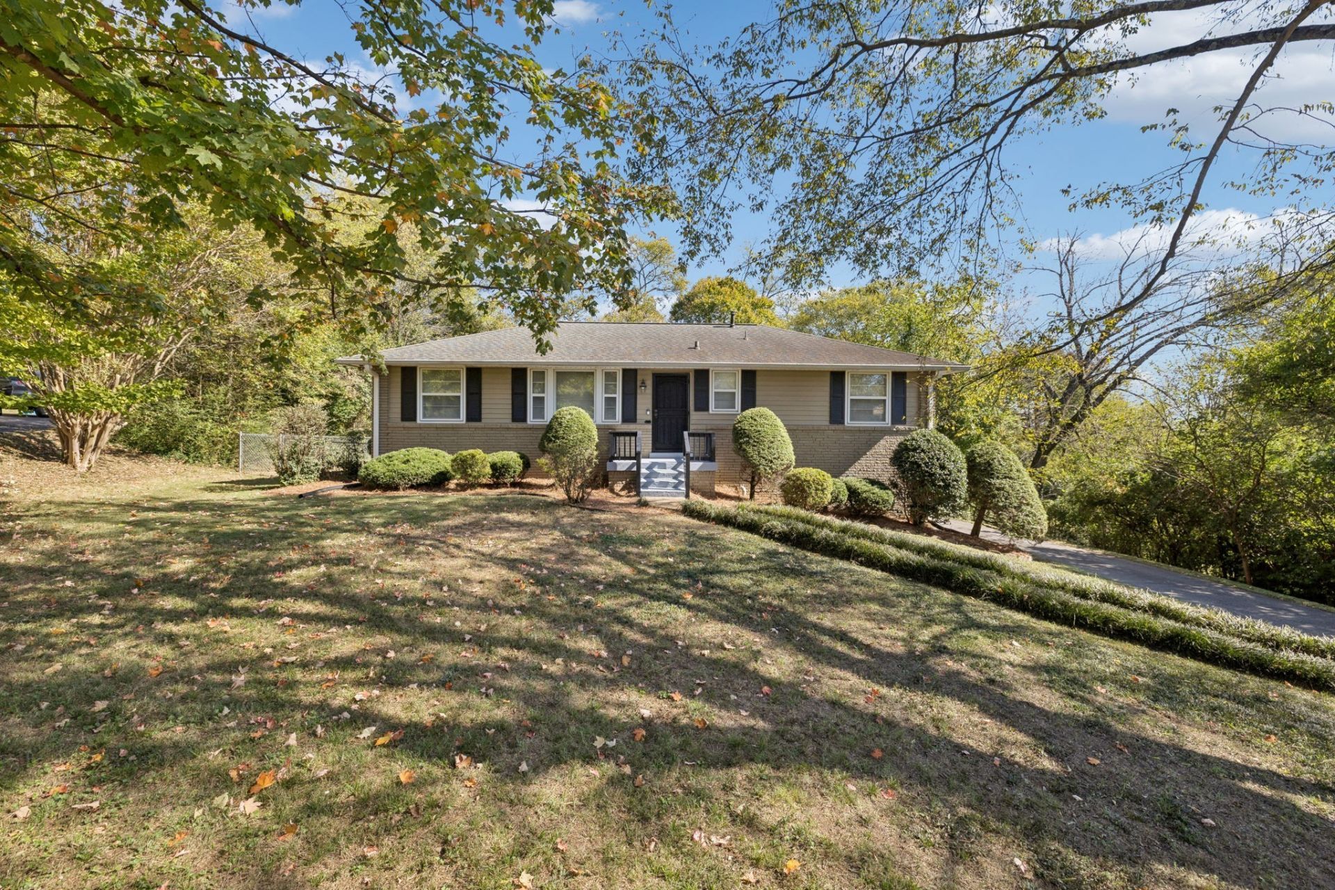 3214 Toddway Ct , Nashville, TN 37214 Main Photo