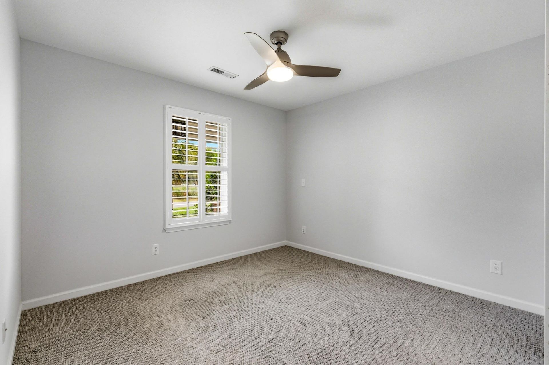 1801 Rotunda Ct. Photo 25