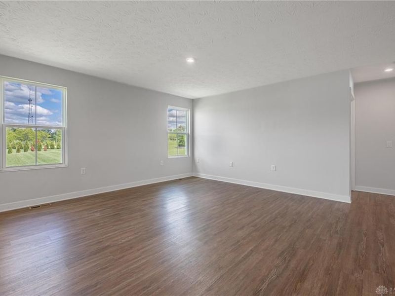5610 Sawyers Mill Drive, Middletown, OH 45042 Photo 4