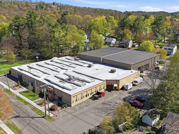 38 Haywood St, Greenfield, MA 01301