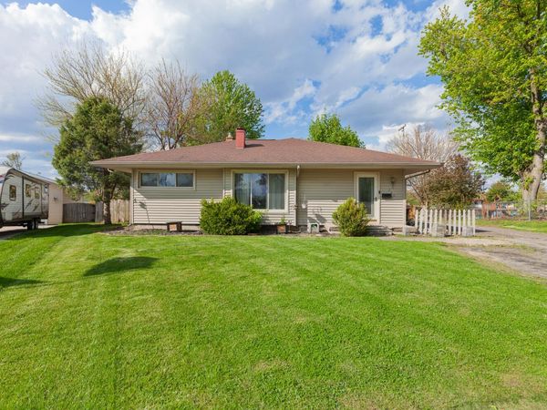 260 Renfrew Avenue, Adrian, MI 49221