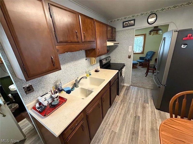 1939 Midway Avenue NE, Canton, OH 44705 Photo 12